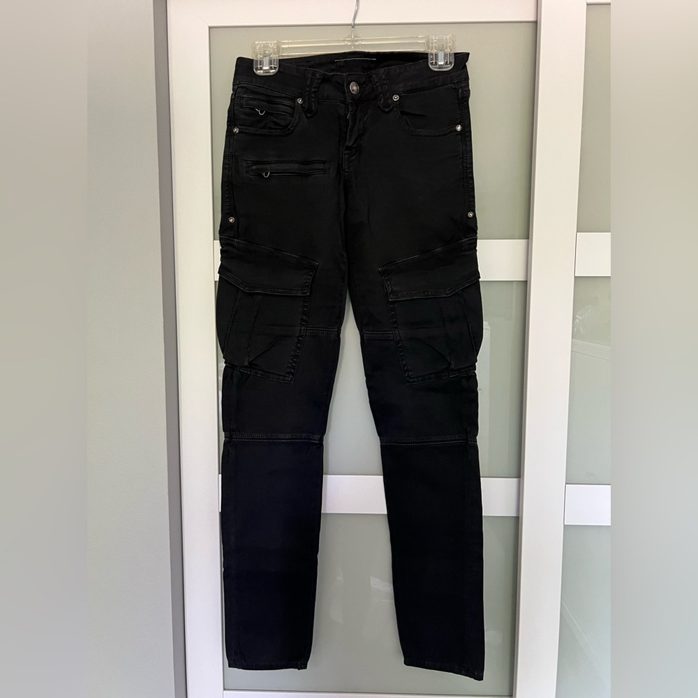 Jimmy Tavernity low rise skinny cargo black pants size 26